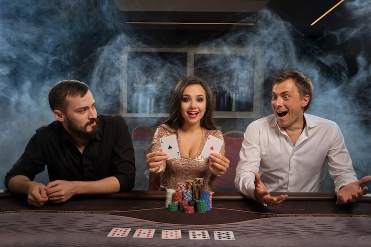 লাকি স্পিনে 666 casino নিয়ন মোবাইল দৃশ্য