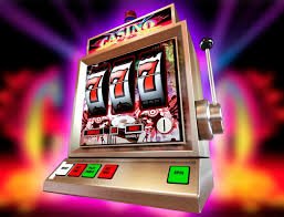 লাইভ ব্ল্যাকজ্যাক টেবিলে 666 casino নিয়ন দৃশ্য